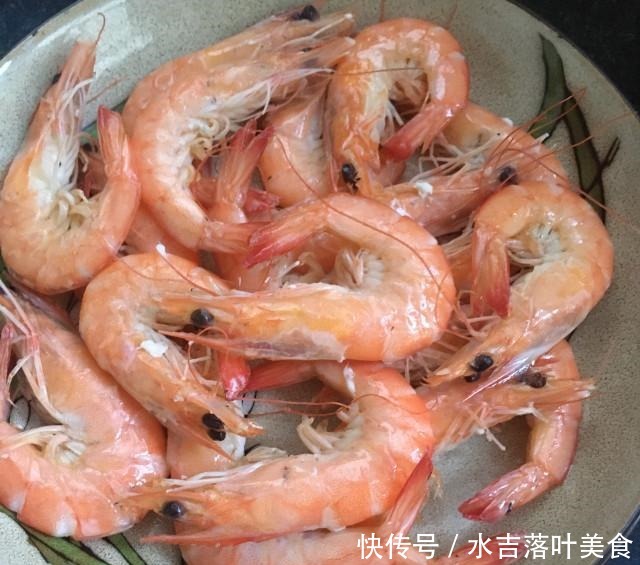 炖菜|香辣虾鸡翅煲,美美的家常炖菜,完美呈现