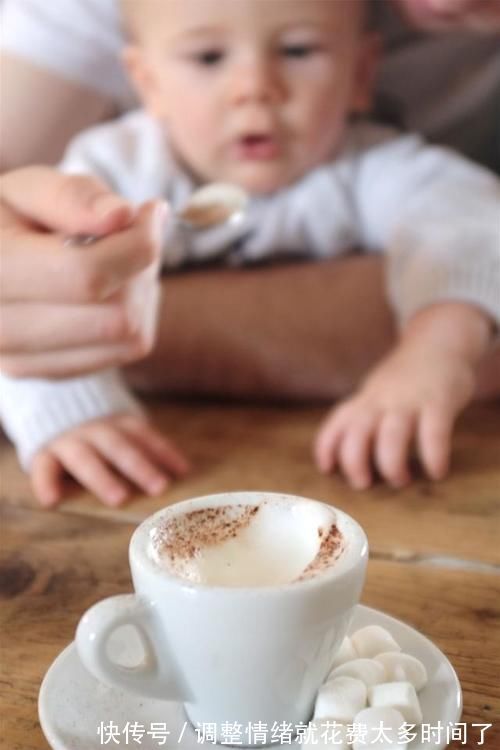 每日邮报|那个因为家里贫穷,每天靠15L咖啡喂养的女孩,现在咋样了