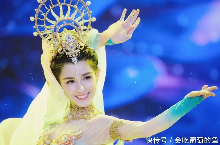 云衫公主|天舞纪:哈妮克孜从壁画中走出,俏皮上演“人间小辣椒”,太飒了