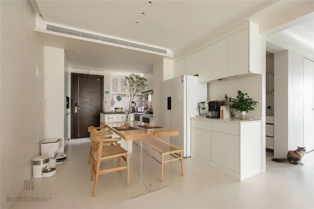 布置|90㎡现代侘寂风,极简的空间,优雅的线条,舒适的软装