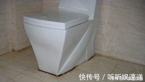 黄曲霉毒素|藏在卫生间里这个东西,可能滋生黄曲霉毒素,家里有最好处理!