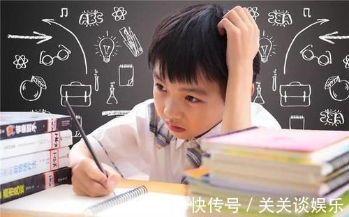 母亲|宝宝奖状拿到手软,母亲却笑不出来,网友:这能笑得出来?