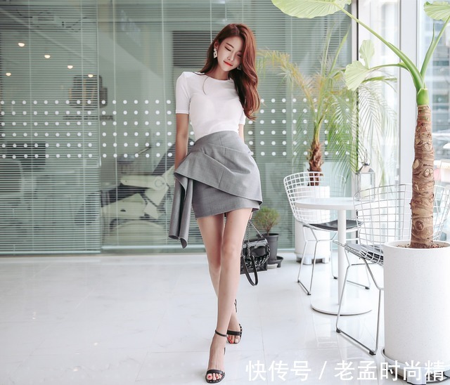 美腿|朴正允:高叉美腿正允修身连衣裙