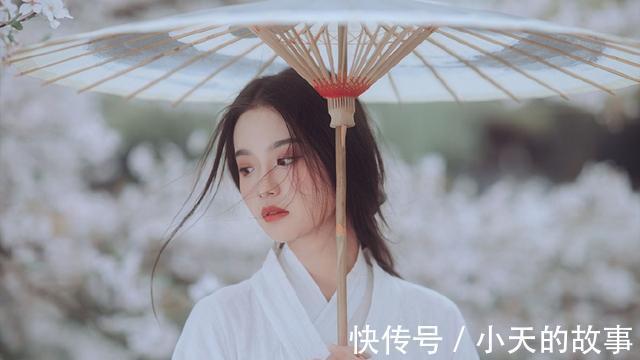 水润|女性朋友坚持每天喝一杯酸奶,对身体有什么影响建议了解