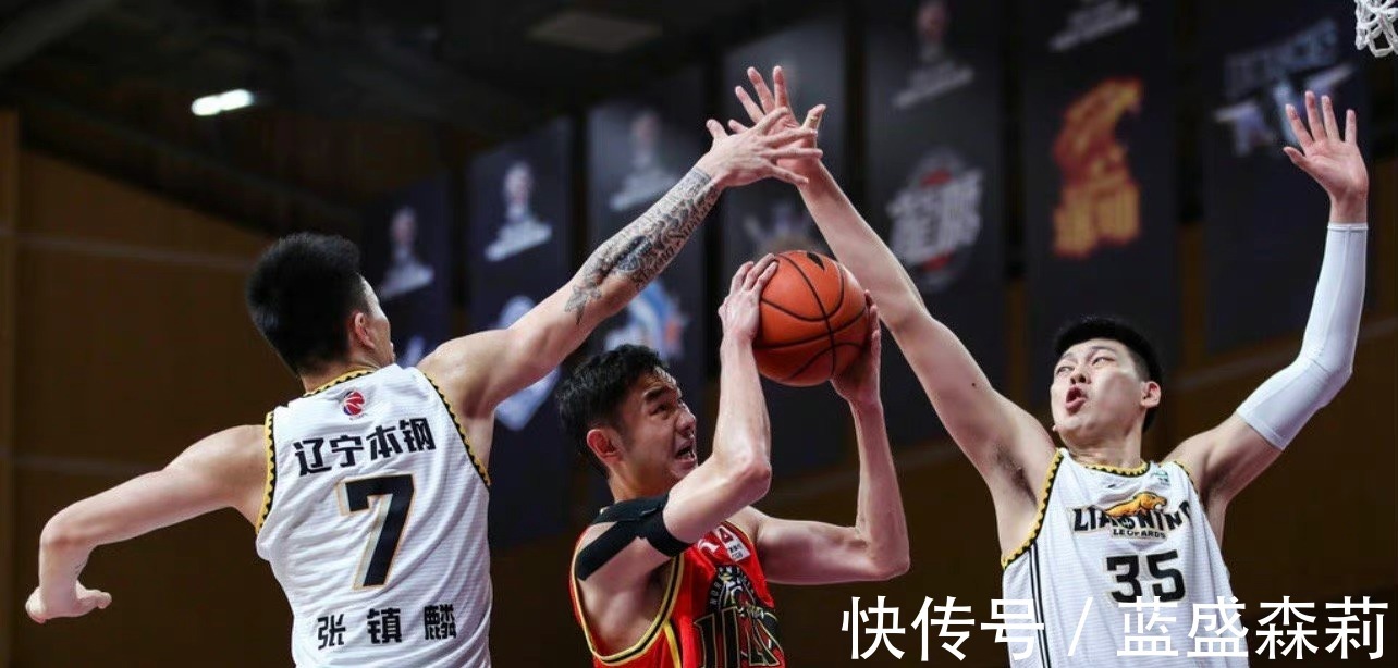杨鸣|CCTV5直播,辽宁战广州防止爆冷,杨鸣一招针对老叔 郭艾伦不留情!