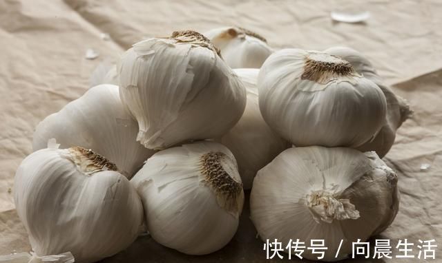 多酚类|常吃这4类,提前恭喜你,你得癌症的可能性很小