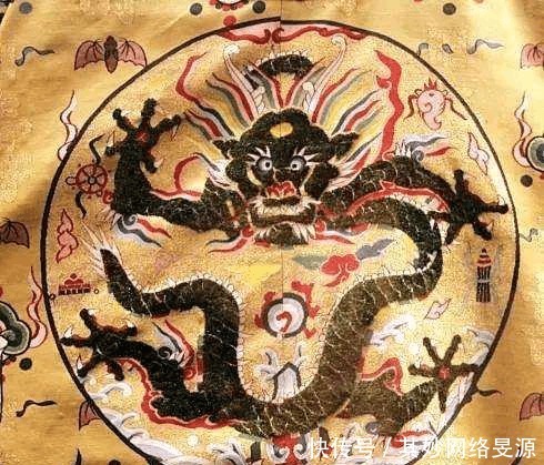 古代帝王龙袍中的密码 十二章纹到底是何方神圣?
