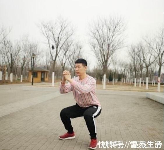深蹲|再忙也要做深蹲，1天100次，促睾酮分泌，腰好腿好身体好