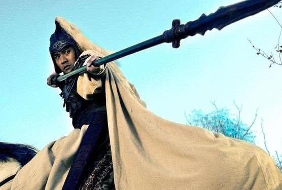 马超|蜀国“五虎上将”——“赵云和马超”两人武力哪个更强?赵云不如马超?