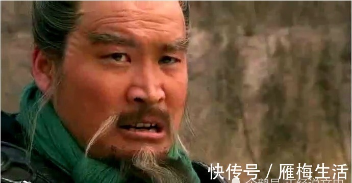 呼延灼!鲁智深步战单挑林冲,谁更厉害,呼延灼发现规律,杨志得出论断