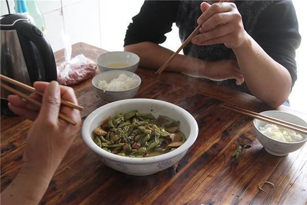 早餐不管吃啥，吃了就行？四种食物最好别出现在你的早餐里！