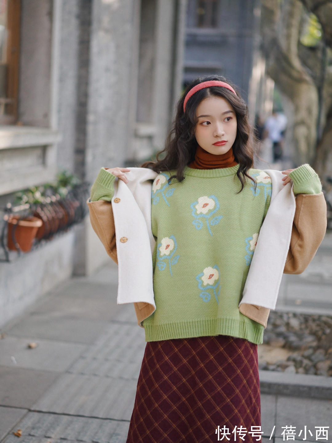 冬季|“短外套”才是最适合小个子的单品,冬季气质款长这样,时髦洋气