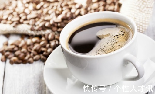 咖啡|43岁女士患高血糖,一年后恶化,医生:不想血糖升高,这食物少碰