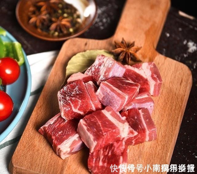 做法|牛腩又有新做法了,这样做牛腩两斤都不够你一个人吃