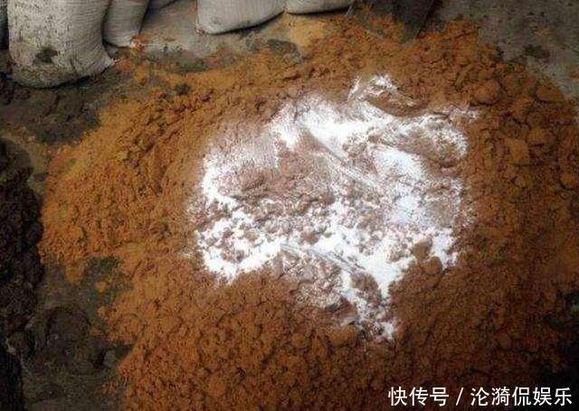 老师傅|为什么搅拌水泥要加入洗衣粉听老师傅一分析,懊悔没早知