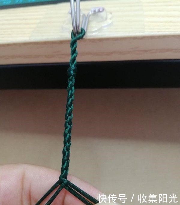 漂亮|3朵漂亮的桃花结手链,非常适合女生佩戴,清新又好看!附编法!