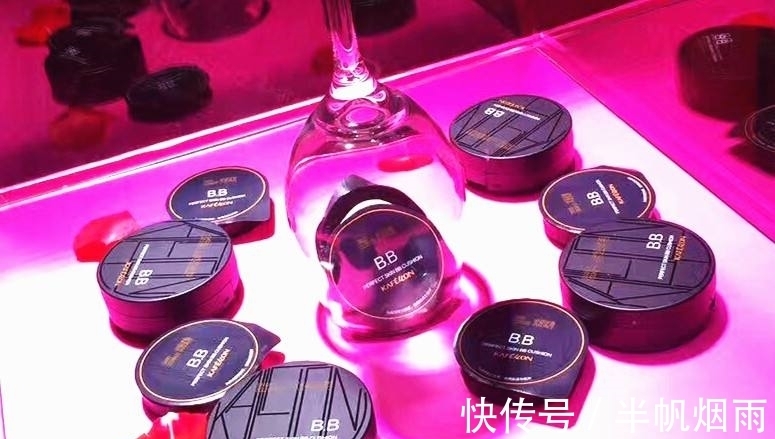 尼酱|能去巴黎时装周的彩妆能是凡品吗?凯芙兰直接杀进去了!