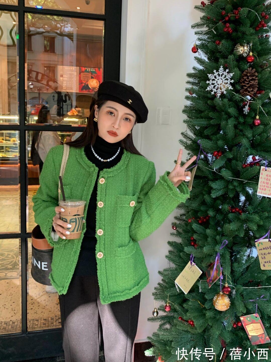 时髦 2022“小香风外套”首选这5色,洋气又时髦,保证让你气质翻一番