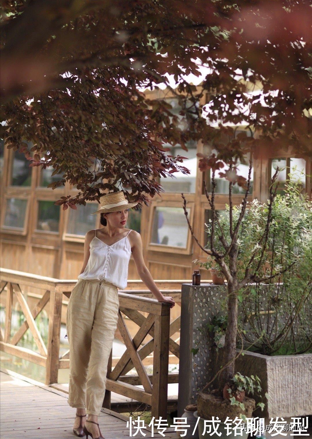 手臂|女人年过四十穿衣“不能马虎”，这些搭配简单易学，让你优雅过夏