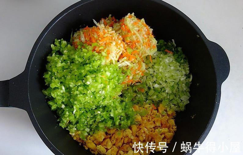 低脂|没食欲试试做这个素馅包子，低脂又消暑，清香补水又开胃