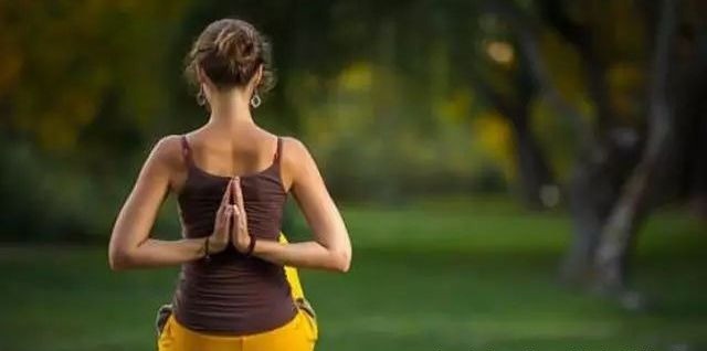 体重指数|40岁后的女性,体重能控制在这个范围就很不错,看看你达标了吗