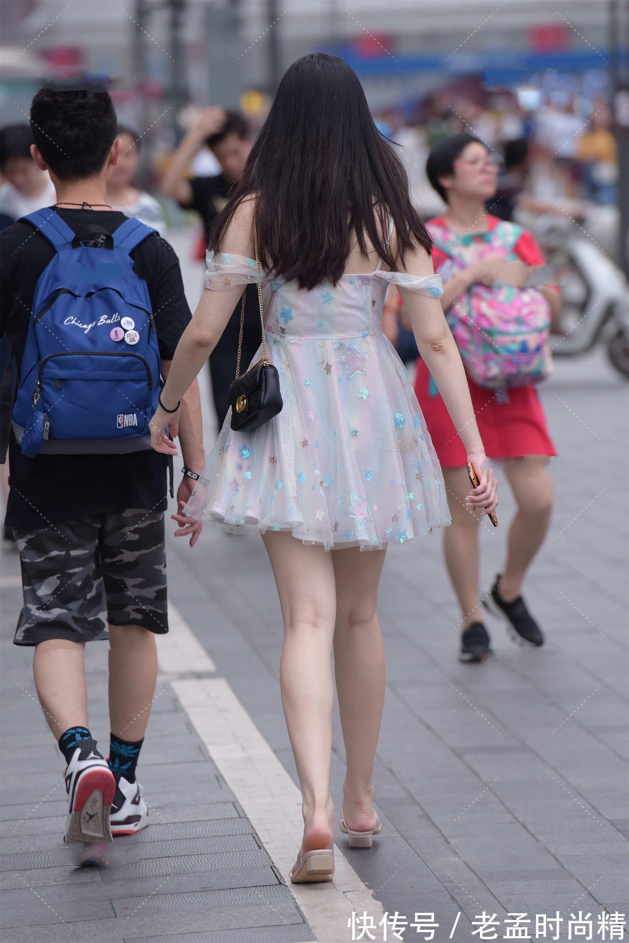 仙气十足|blingbling的仙女裙, 加上彩色亮片装饰, 仙气十足, 也太美了吧