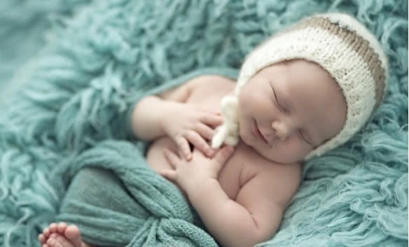 宝宝|孕妈注意:不想宝宝变“脑瘫”,孕期最好避免以下3件事情