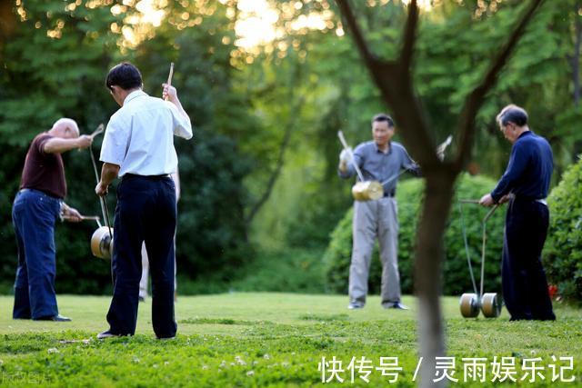 疾病|如何养成长寿体质?医生:晨起3坚持,晚上3不要,提升免疫力