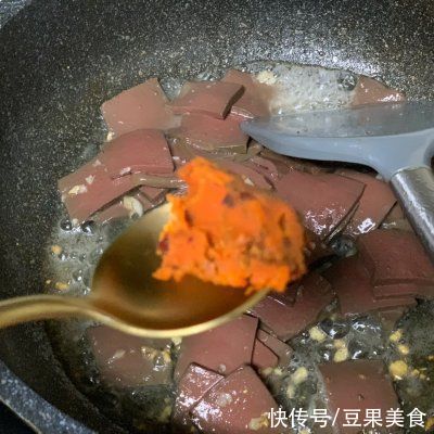 这道家常冒鸭血连续吃了3碗,全家人都一致好评