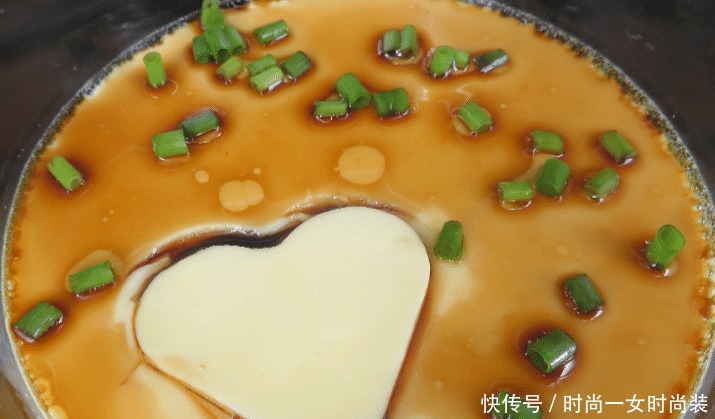 换成|蒸鸡蛋羹,别再用水蒸了!换成它,鲜嫩Q弹,光滑如镜,没蜂窝