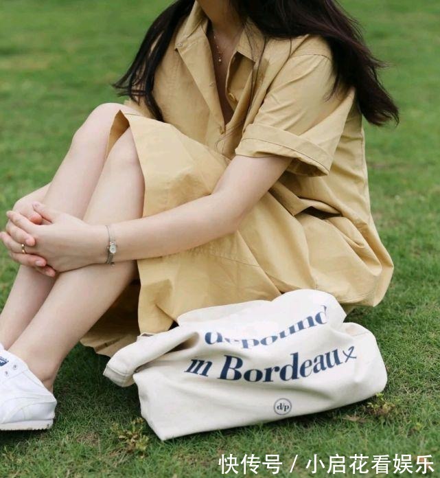 服装|做减法的服装穿搭简约又精致,既放大了魅力,又不觉得繁琐