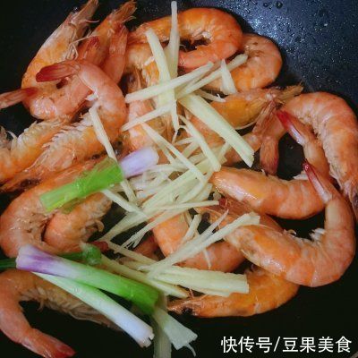 油焖大虾|简单美味，#巨下饭的家常菜#油焖大虾走起