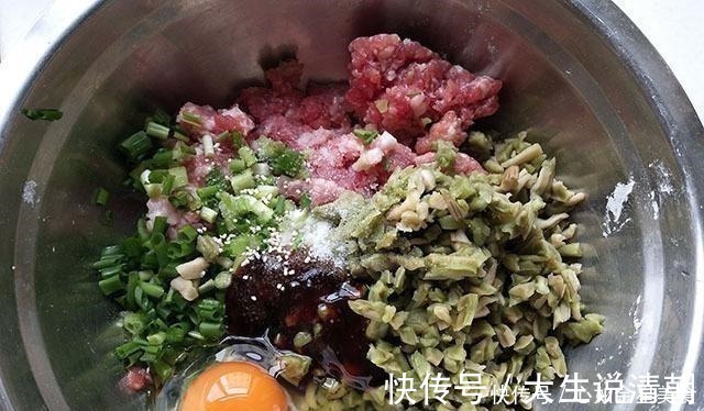 切碎|冷天,我常买它包饺子,泡好切碎拌进肉馅里,脆嫩鲜美,吃着真香