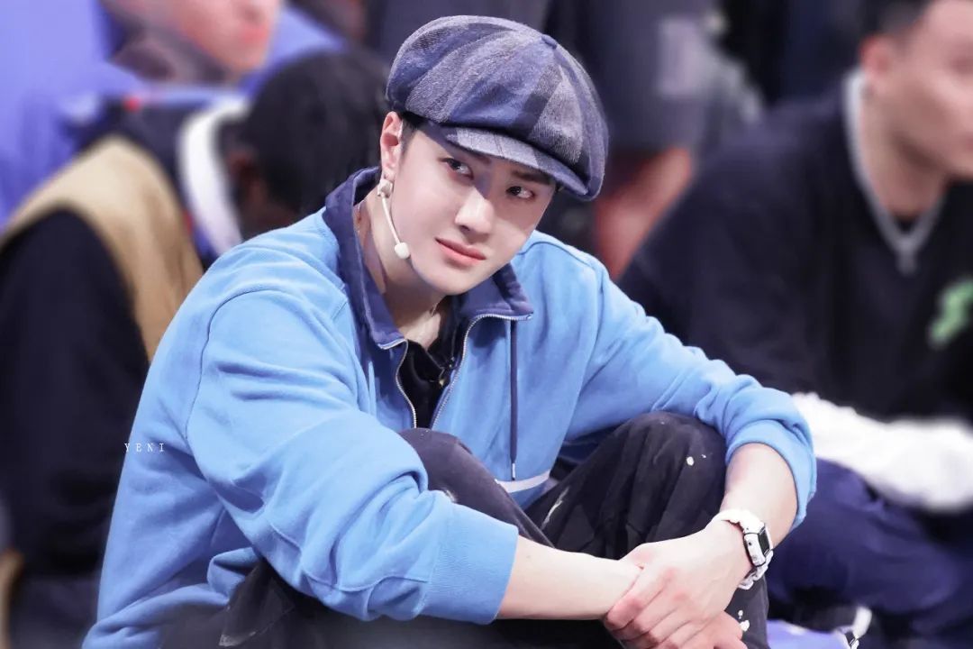 张艺兴|独家！全网都在问，王一博《这街4》的报童帽原来是这顶？