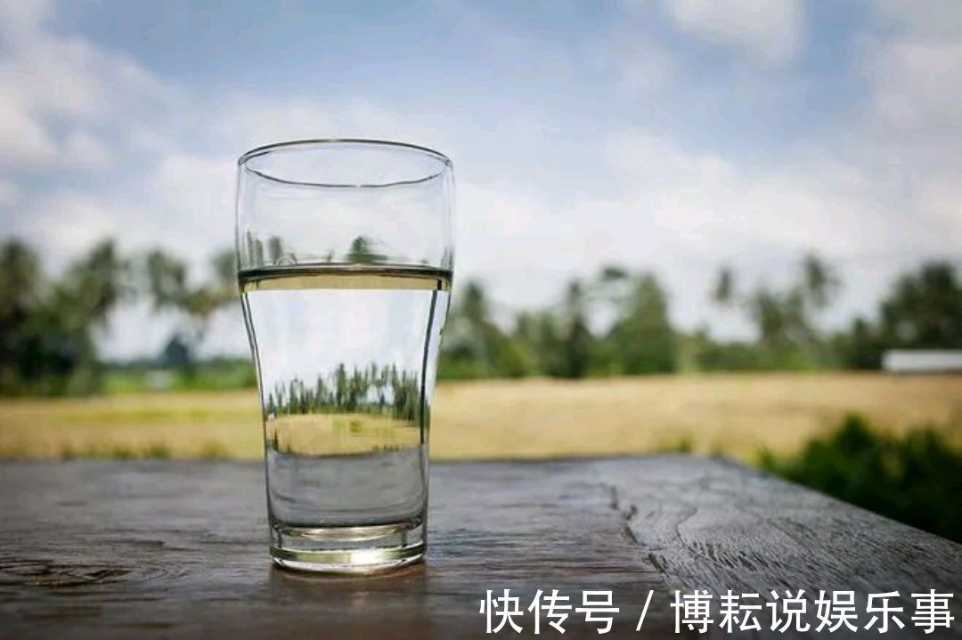 健康|长期喝茶与只喝白开水,哪一种更有利于身体健康?早知为好