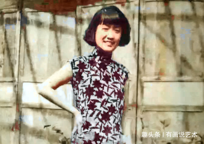 顶楼#他给妻子画人体,素描的卖了46万,油画的反而卖1821万