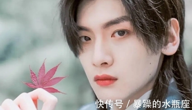 花城|《天官赐福》男主已进组，一个歌手一个新人，能演好谢怜花城吗？