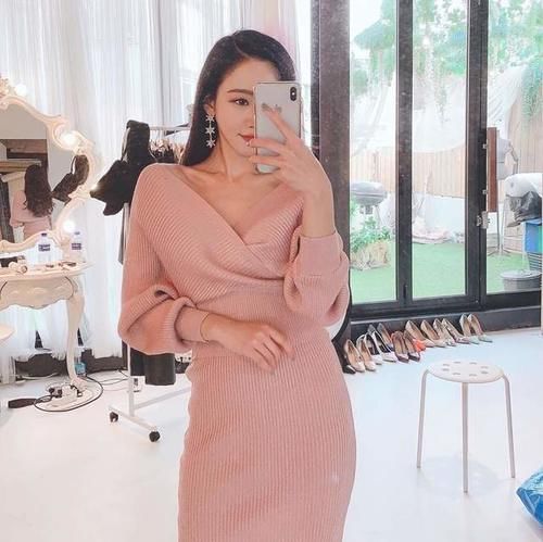 毛衣裙千万别这么穿，巨时髦