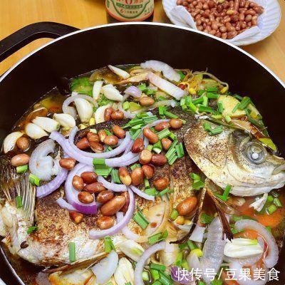 周末和美味的香辣烤鱼更配哦