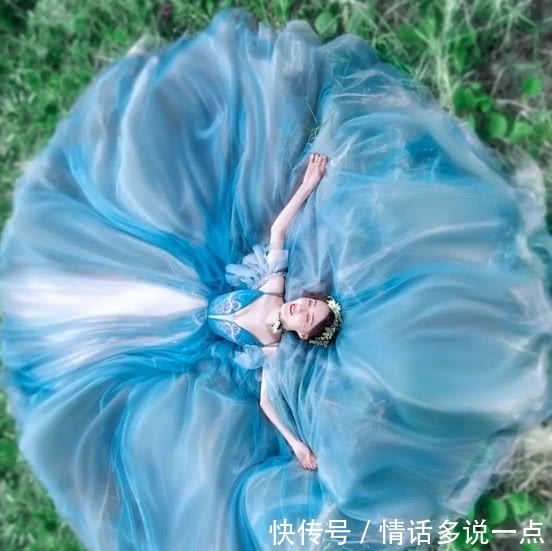 奇闻:两男一女穿婚纱拍照,成片意外惊艳,网友:三位新娘一台戏