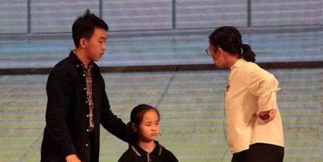 做作业|伤害孩子最深的3句话,句句像是刀子,但很多家长都会常挂嘴边