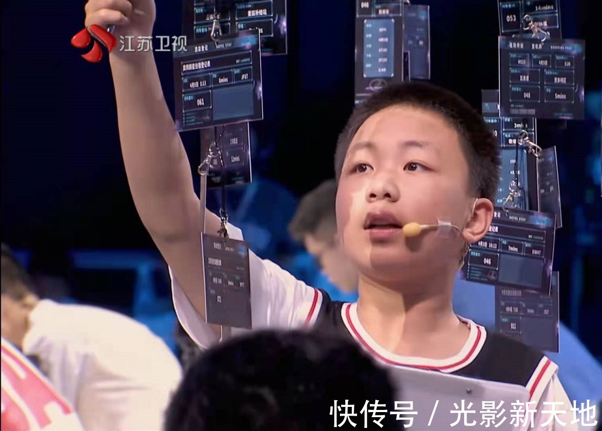 《超脑少年团》新一期太精彩,让程序写诗,挑战不可能