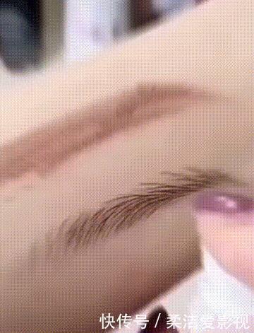 眉毛|建议女人:不管何时出门尽量化淡妆,教你正确顺序,简单又美丽