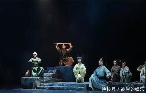 《吴王金戈越王剑》三登首都剧场:少年皓首,艺术不老