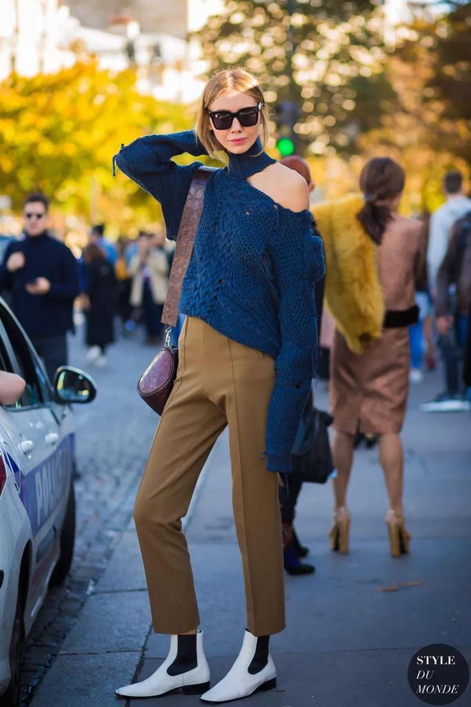  纸袋裤|别老穿阔腿裤了，今年秋冬这4条裤子最流行！