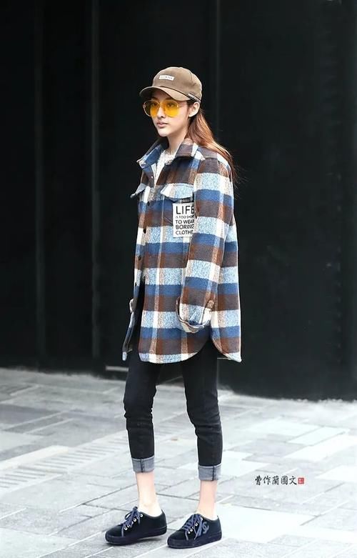 三里屯美女，脚踝之美也能很惊艳