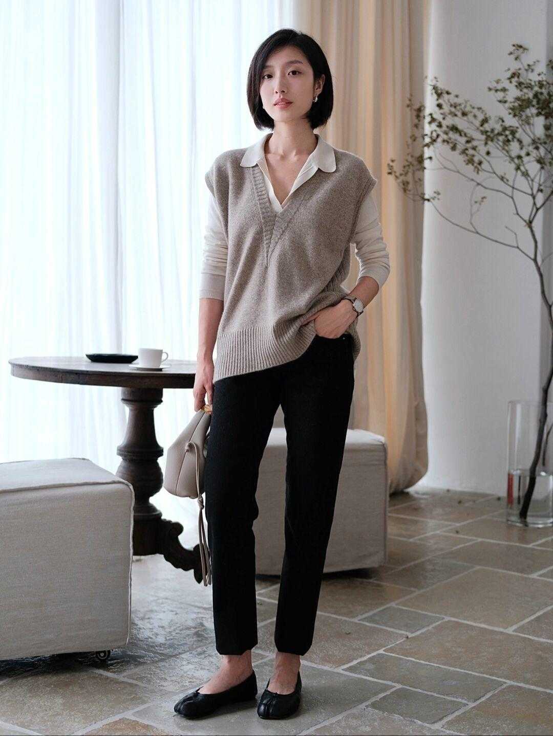 小姐姐|这个秋季，针织外套必不可少，你更喜欢哪种风格？照着穿就很洋气