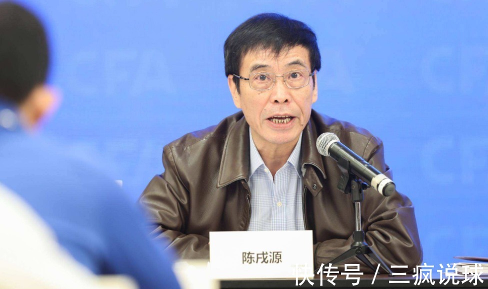 谎言|下落不明!1米92国足锋霸留洋消失1个月,却意外戳破中国足球谎言
