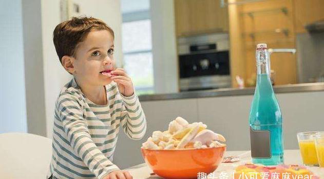 同学|6岁男孩因“口臭”被同学嫌弃,送医检查后,护士都没忍住呕吐