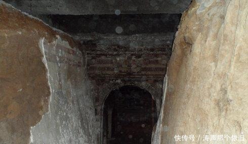 朱元璋孙女的古墓,因有积水阻碍考察研究,考古队直接挖开一座山!